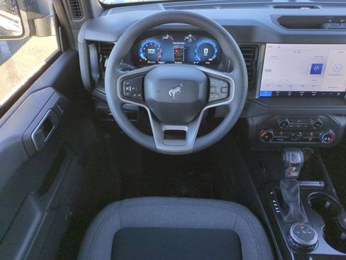New 2026 Ford Bronco 4-Door AWD/4WD image 16