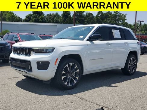 Certified 2023 Jeep Grand Cherokee Overland AWD/4WD image 4