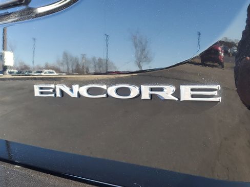 Used 2020 Buick Encore Preferred w/ Safety Package image 6