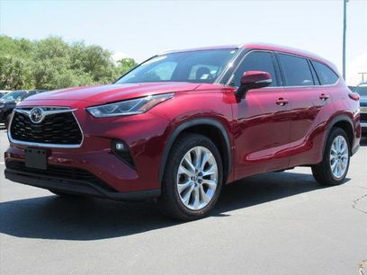 Used 2021 Toyota Highlander Limited