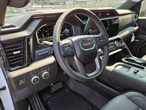 New 2026 GMC Sierra 3500 AT4 w/ AT4 Premium Plus Package AWD/4WD image 21