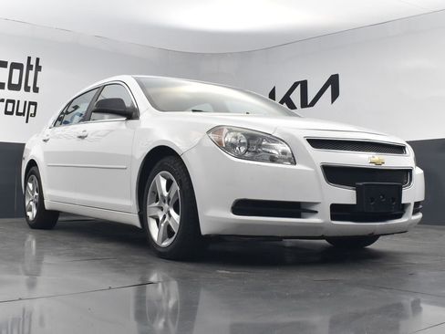 Used 2012 Chevrolet Malibu LS FWD image 23