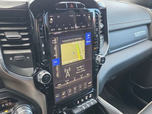 Used 2019 RAM 1500 Laramie image 27