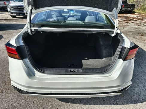 Used 2023 Nissan Altima 2.5 SV image 25