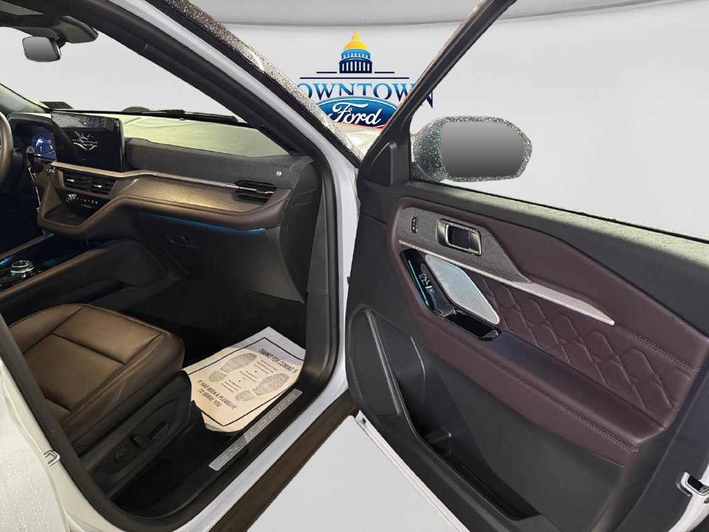 New 2026 Ford Explorer Platinum w/ LUX Leather Package AWD/4WD image 9
