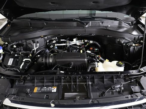 Used 2023 Ford Explorer XLT w/ Equipment Group 202A image 21