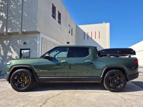 Used 2023 Rivian R1T Adventure image 1