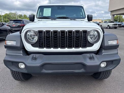 Used 2024 Jeep Wrangler Sport S image 2