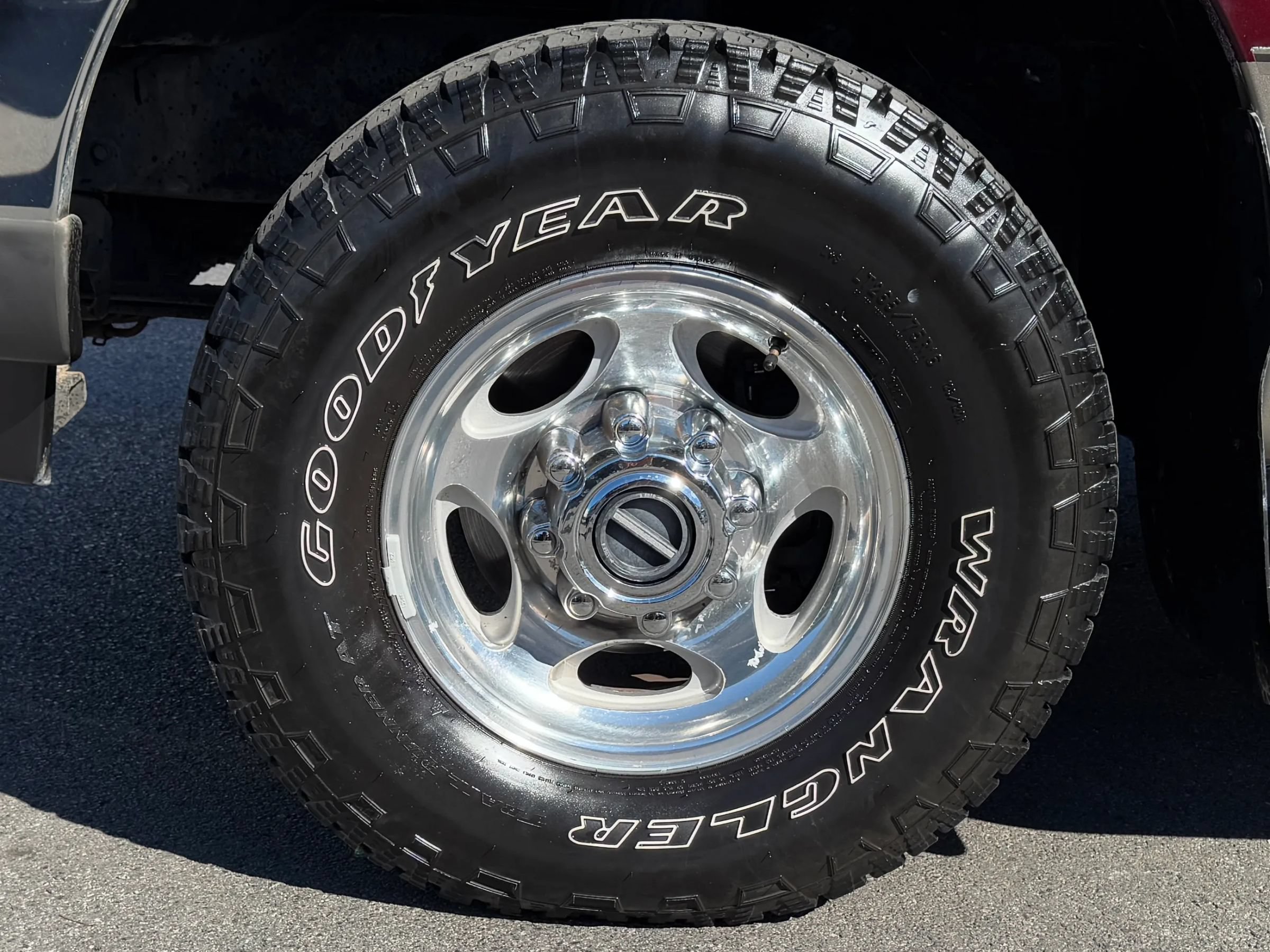 Used 2004 Ford F250 Lariat AWD/4WD image 11