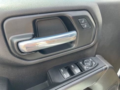 Used 2024 Chevrolet Silverado 2500 Custom w/ Custom Convenience Package AWD/4WD image 22
