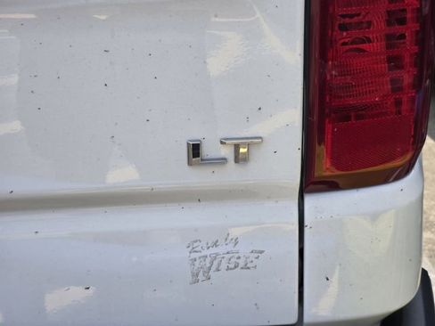 Used 2024 Chevrolet Silverado 1500 LT AWD/4WD image 8