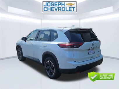 Used 2025 Nissan Rogue SV