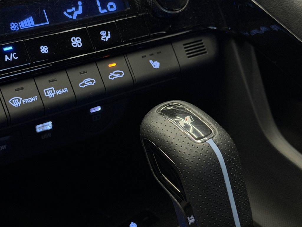 Used 2025 Hyundai Elantra N FWD image 26