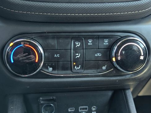 Used 2023 Chevrolet TrailBlazer ACTIV AWD/4WD image 16
