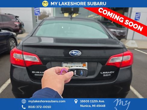 Used 2016 Subaru Legacy 3.6R Limited image 7