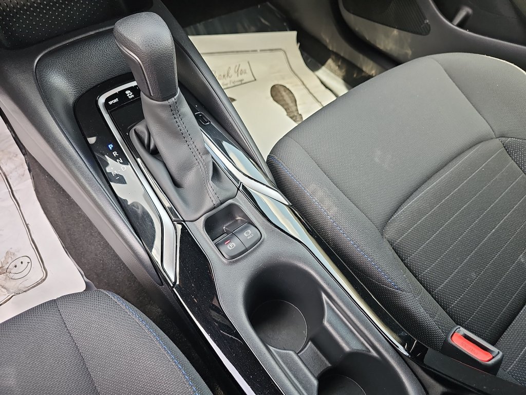 Used 2022 Toyota Corolla SE w/ Carpet Mat Package (TMS) FWD image 30