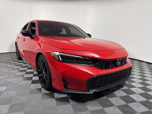 Used 2025 Honda Civic Sport image 10