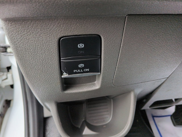 Used 2023 Ford Transit 250 Medium Roof AWD w/ Load Area Protection Package image 19