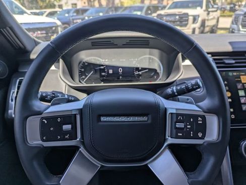 Used 2023 Land Rover Discovery HSE R-Dynamic AWD/4WD image 33