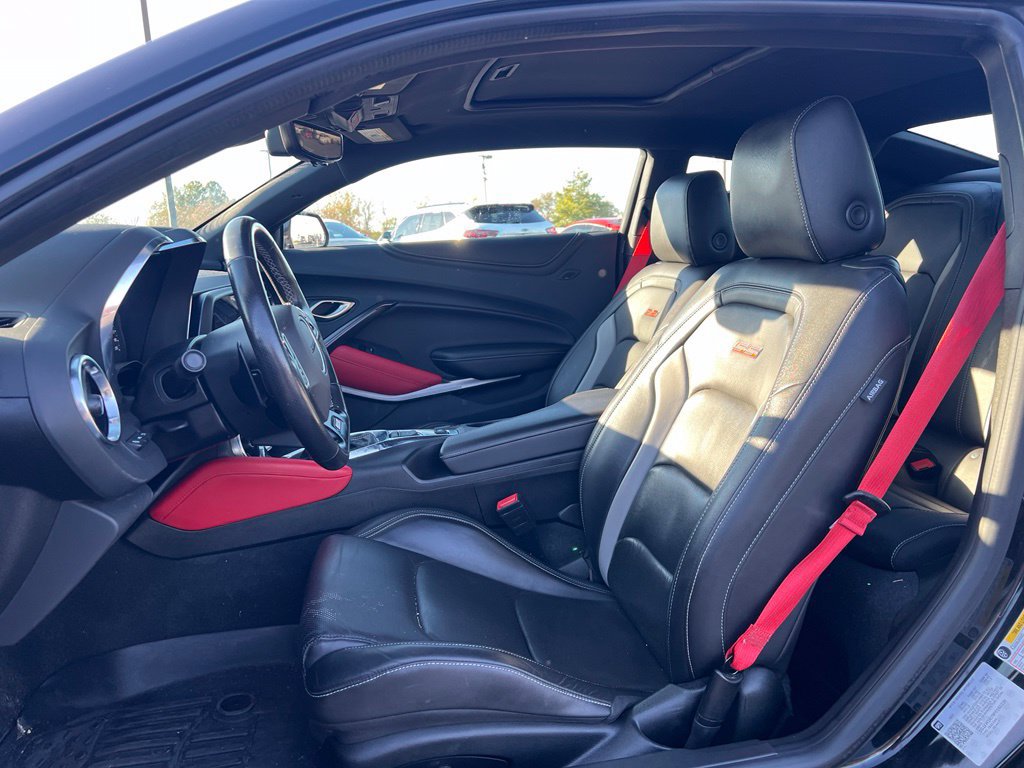 Used 2023 Chevrolet Camaro SS w/ Redline Edition RWD image 7