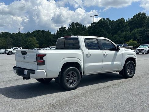 New 2025 Nissan Frontier SV w/ SV Convenience Package image 8