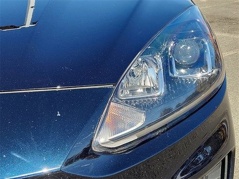 Used 2021 Ford Escape SE image 9