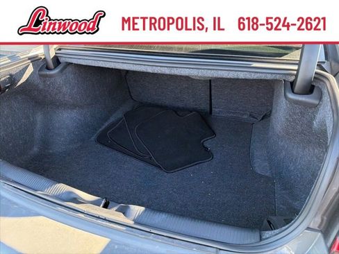 Used 2023 Dodge Charger R/T w/ Blacktop Package image 10