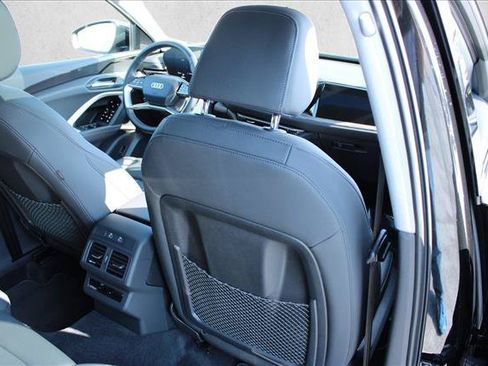 Certified 2025 Audi Q5 Premium w/ Convenience Package AWD/4WD image 30