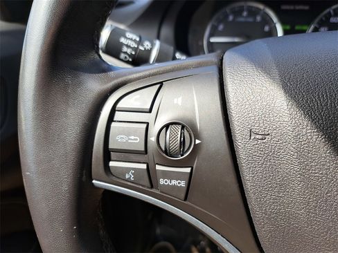 Used 2020 Acura MDX SH-AWD w/ Technology Package image 18