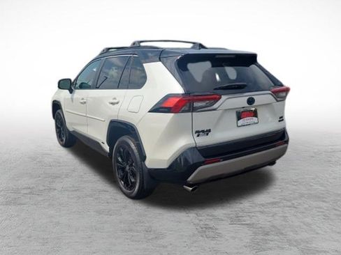 Certified 2022 Toyota RAV4 XSE AWD/4WD image 5