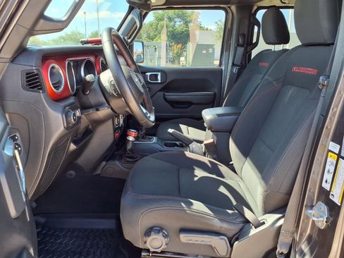 Used 2018 Jeep Wrangler Unlimited Rubicon AWD/4WD image 19