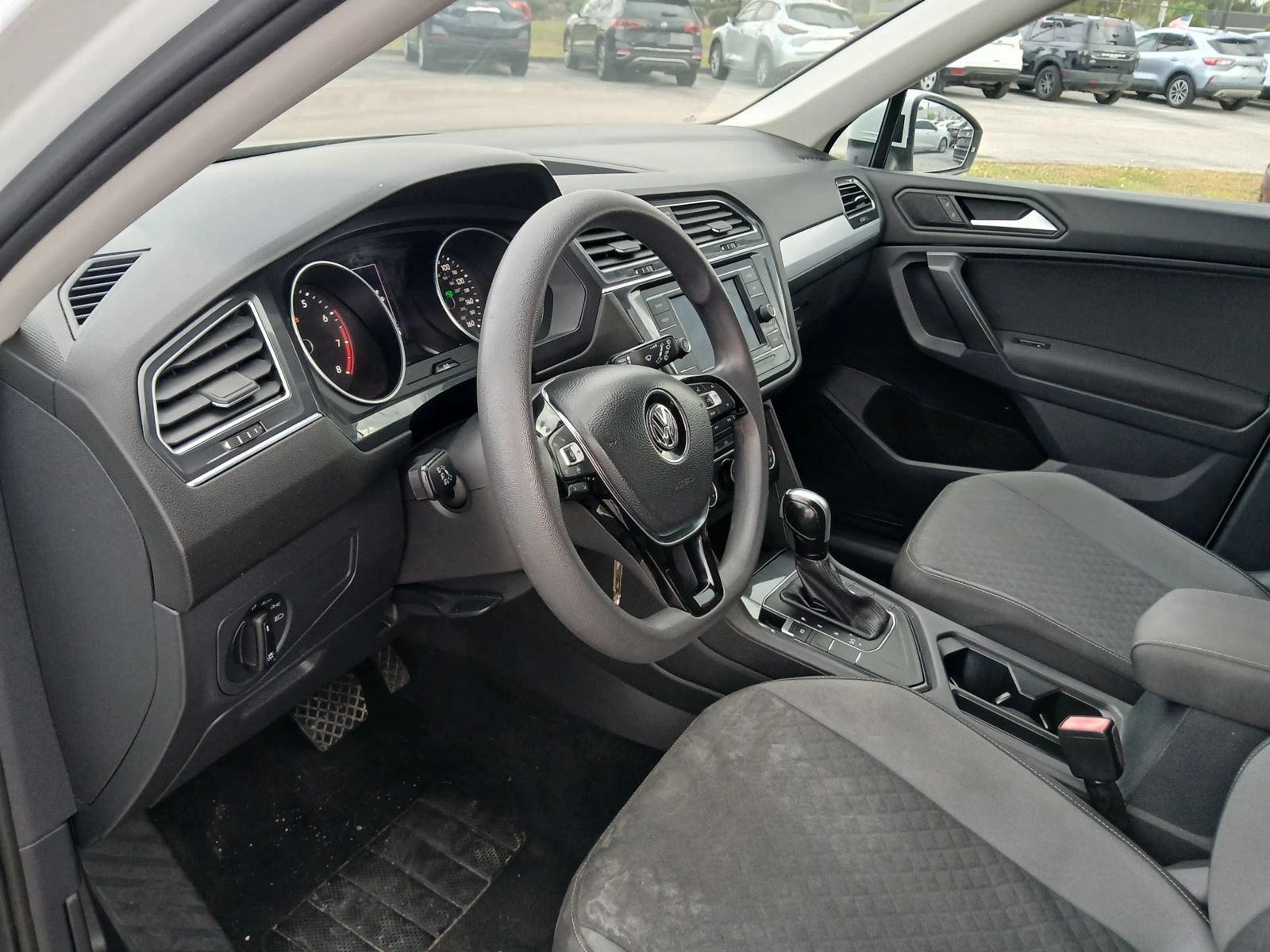 Used 2021 Volkswagen Tiguan S FWD image 11