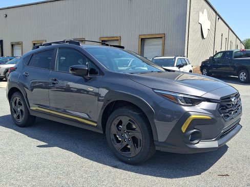New 2026 Subaru Crosstrek 2.5i Sport w/ Crosstrek Mirror Package AWD/4WD image 2