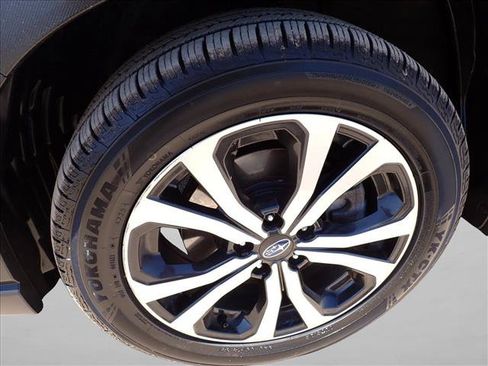 Certified 2023 Subaru Forester Limited AWD/4WD image 7