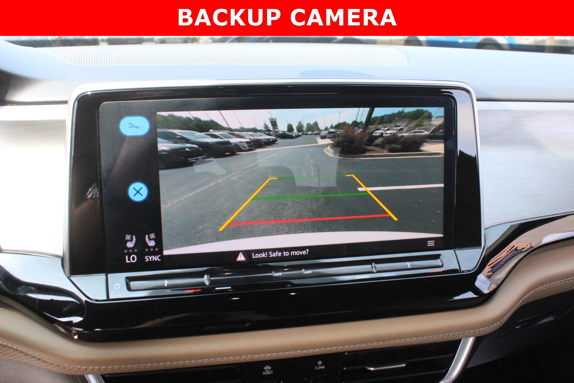 Used 2024 Volkswagen Atlas Cross Sport SE FWD image 19