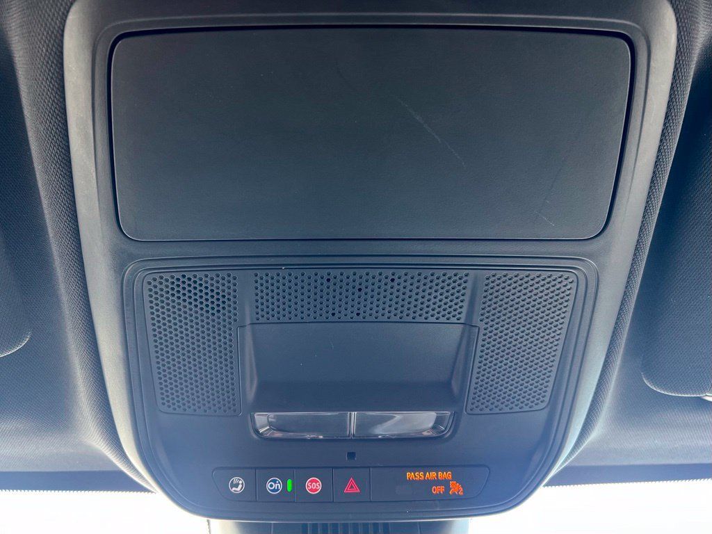 Used 2026 Chevrolet Equinox LT FWD image 17