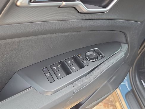 New 2026 Kia Sportage S image 19