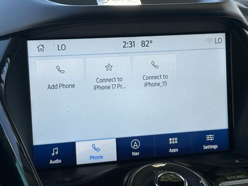 Used 2016 Ford C-MAX Energi SEL w/ Equipment Group 302A FWD image 16