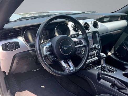 Used 2017 Ford Mustang Premium RWD image 13