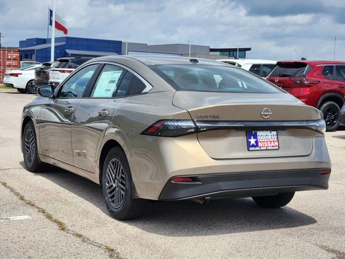 New 2026 Nissan Sentra SV FWD image 4