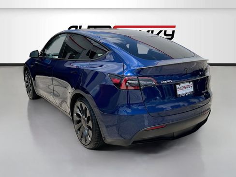 Used 2023 Tesla Model Y Performance AWD/4WD image 5