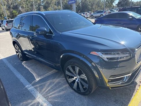 Used 2025 Volvo XC90 T8 Ultra w/ Protection Package Premier image 4