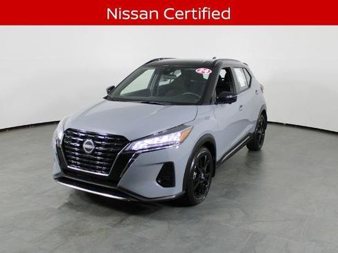 Certified 2024 Nissan Kicks SR FWD image 2