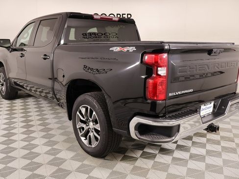 Used 2022 Chevrolet Silverado 1500 LT image 22
