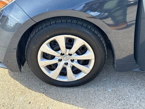Used 2024 Toyota Corolla LE image 20