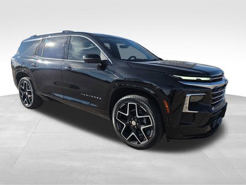 Used 2025 Chevrolet Traverse High Country image 7