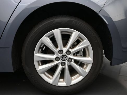 Used 2026 Toyota Corolla LE w/ LE Premium Package FWD image 23