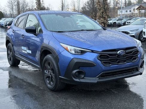 Used 2025 Subaru Crosstrek 2.0i image 5