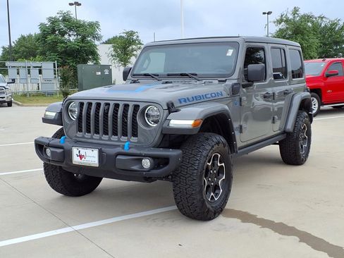 Used 2021 Jeep Wrangler Unlimited Rubicon 4xe w/ Steel Bumper Group AWD/4WD image 3