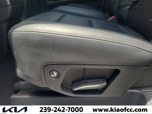 Certified 2023 Kia Telluride LX FWD image 13